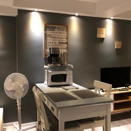 Cosy Studio Proche Palais Des Papes Авиньон Экстерьер фото